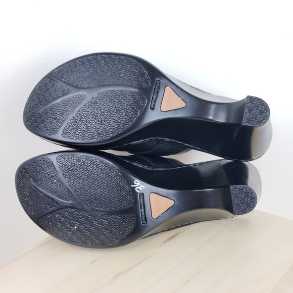 Born Clogs Mules Size 9 Black Leather Wedge Heel Mules Comfort Casual Bohemian - Picture 11 of 13